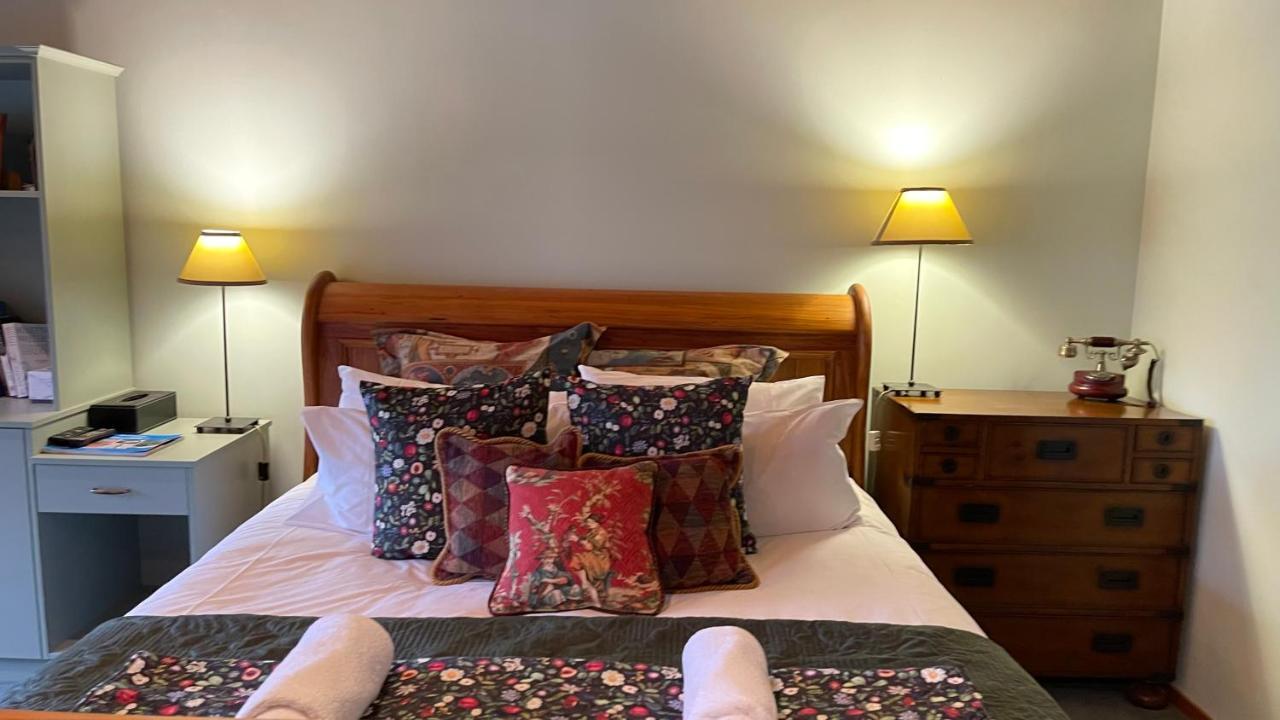 Lodge Pencarrow Boutique